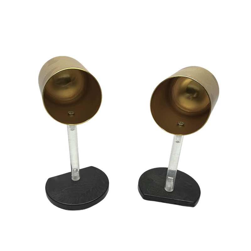 Physics laboratory equipment separable pillow shape conductor